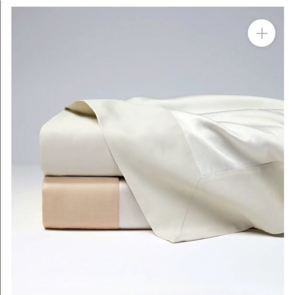 SFERRA Larro Flat Sheet Full/Queen. Color: Beige